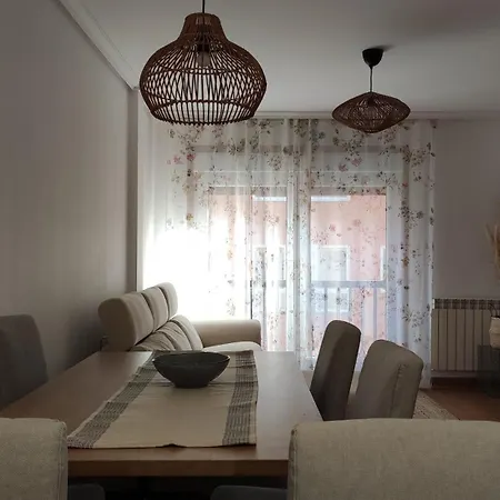 O Pisino De Vista Alegre ビラガルシーア・デ・アロウサ